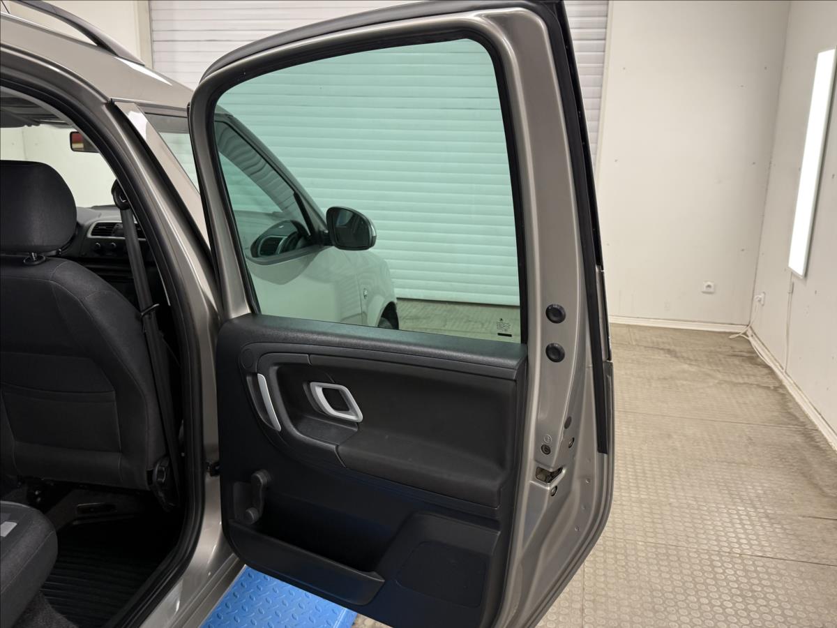 Škoda Roomster