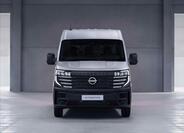 Nissan Interstar 14