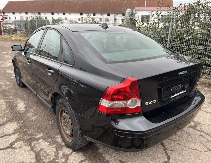 Volvo S40 8