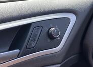 Volkswagen Golf 26