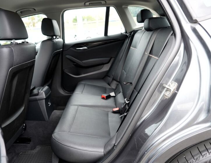 BMW X1 30