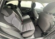 Hyundai i30 16