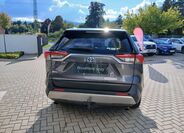 Toyota RAV4 5