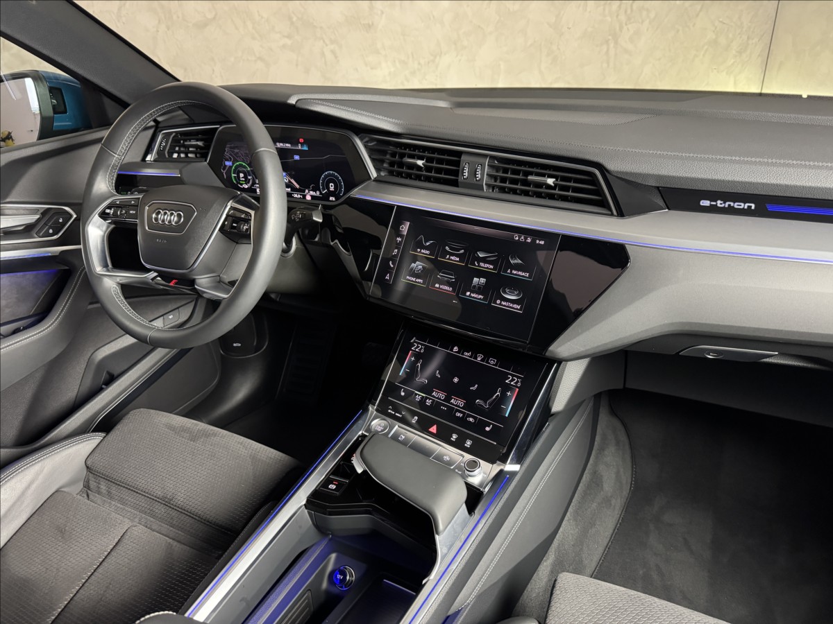 Audi e-tron