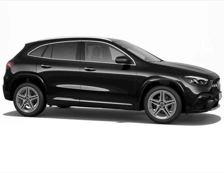 Mercedes-Benz GLA 3