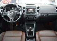 Volkswagen Tiguan 16