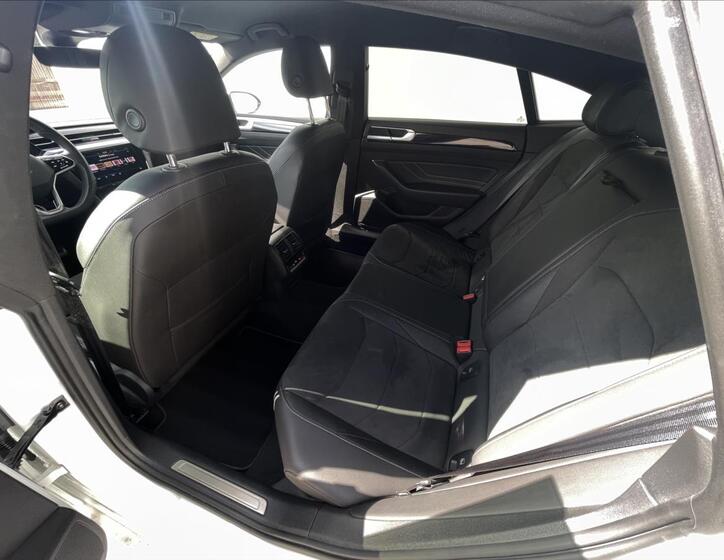 Volkswagen Arteon 12