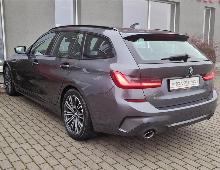 BMW Řada 3 8