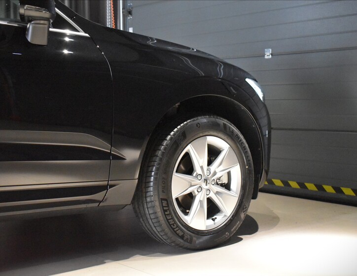 Volvo XC60 13