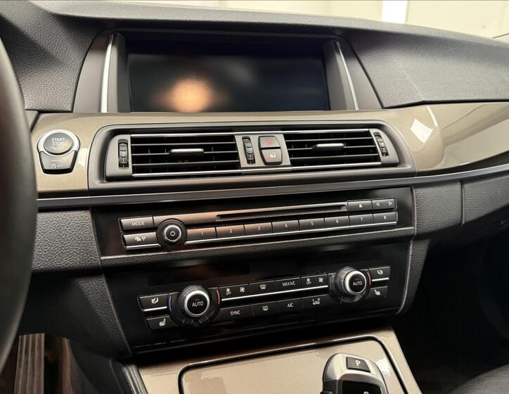 BMW Řada 5 15