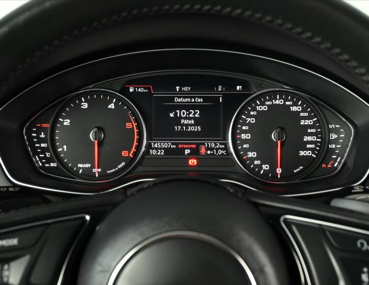 Audi A4 13