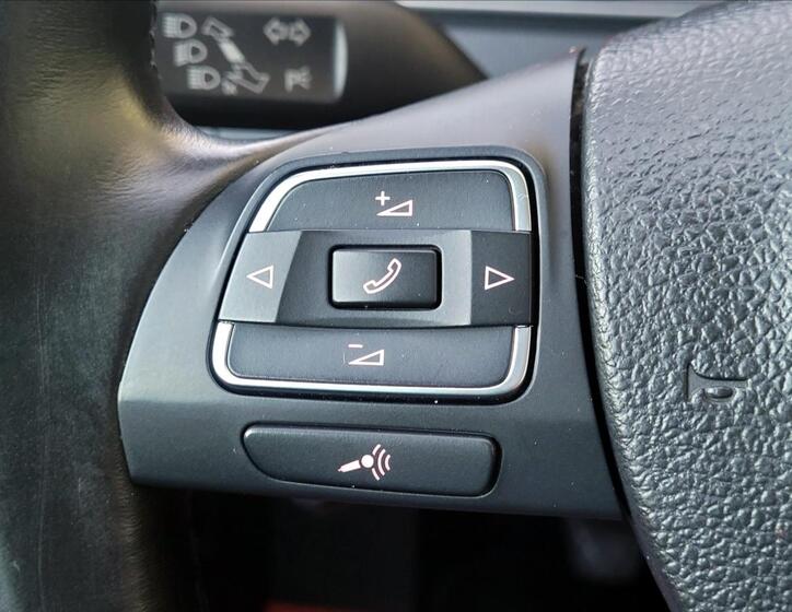 Volkswagen Passat 44