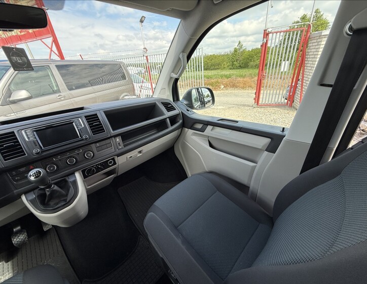 Volkswagen Transporter 29