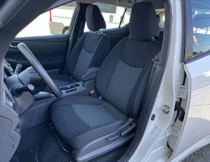 Nissan Leaf 20