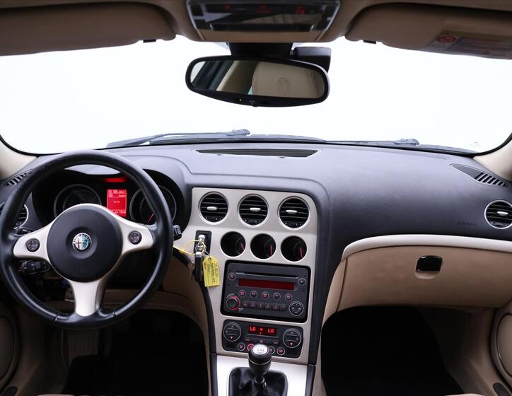 Alfa Romeo 159 29