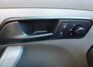 Volkswagen Caddy 26