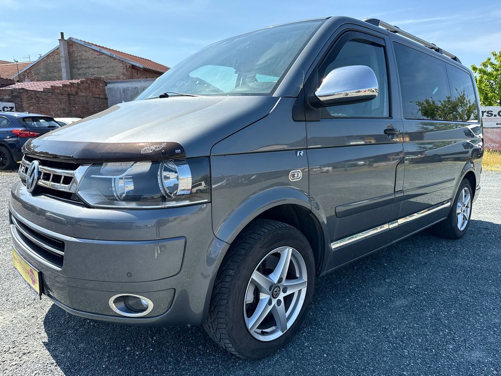 Volkswagen Caravelle