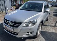 Volkswagen Tiguan 1