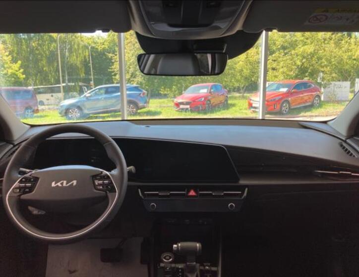 KIA Niro 5