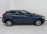 Volvo V40 3