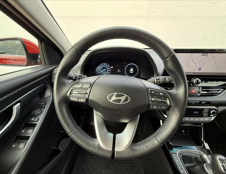 Hyundai i30 9