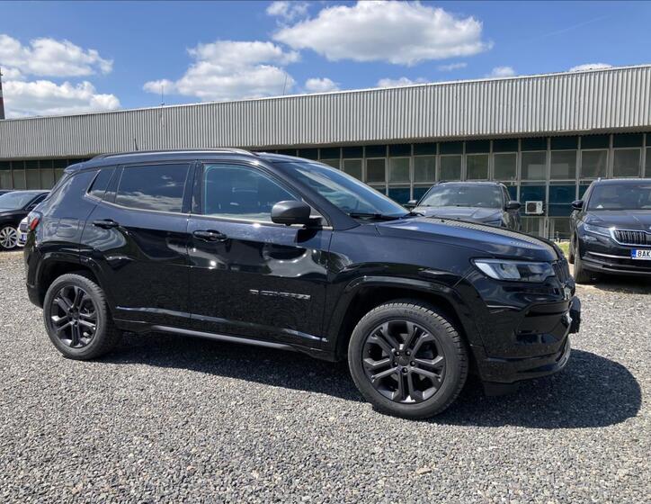 Jeep Compass 5