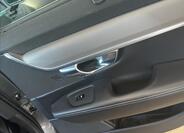 Volvo V90 21