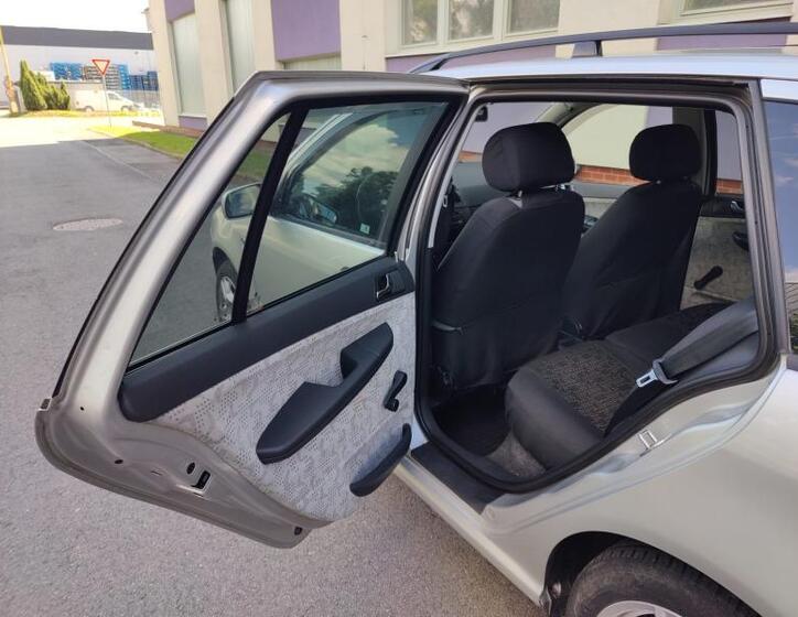 Škoda Fabia 12
