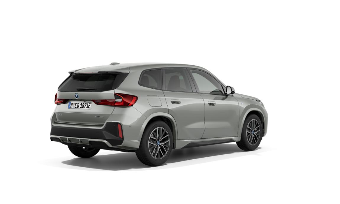 BMW iX1