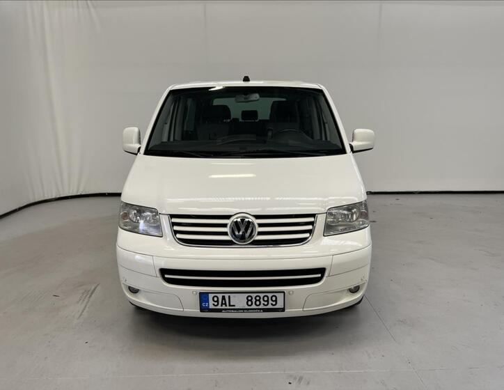 Volkswagen Multivan 29