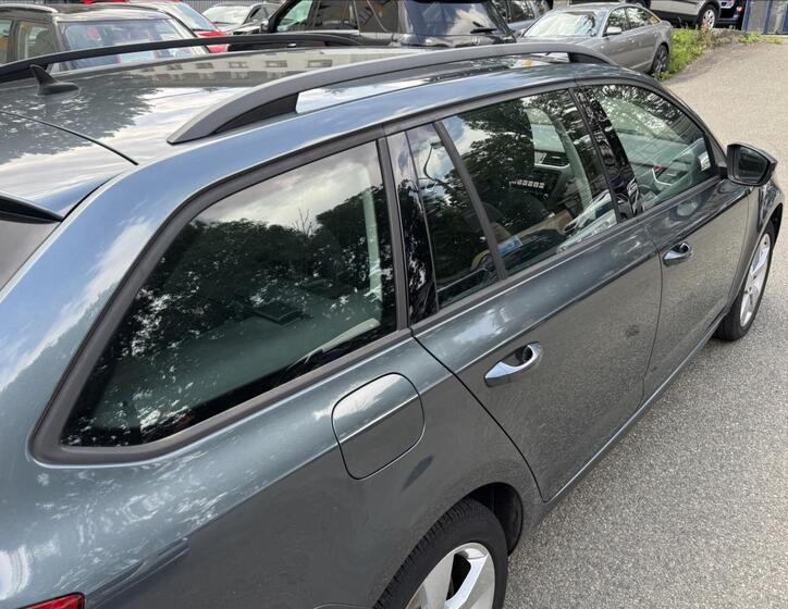 Škoda Octavia 12