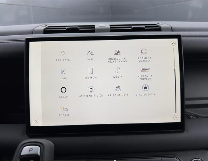 Land Rover Defender 17