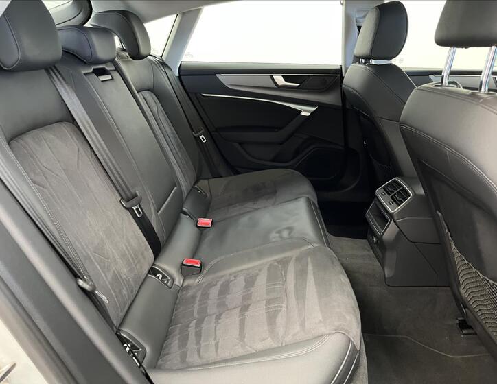 Audi A7 23