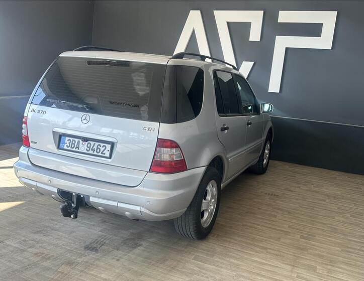 Mercedes-Benz Třídy M 6
