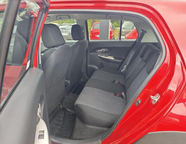 Toyota Urban Cruiser 11