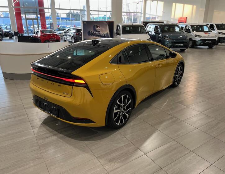 Toyota Prius 5
