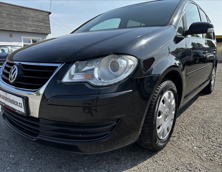 Volkswagen Touran 23