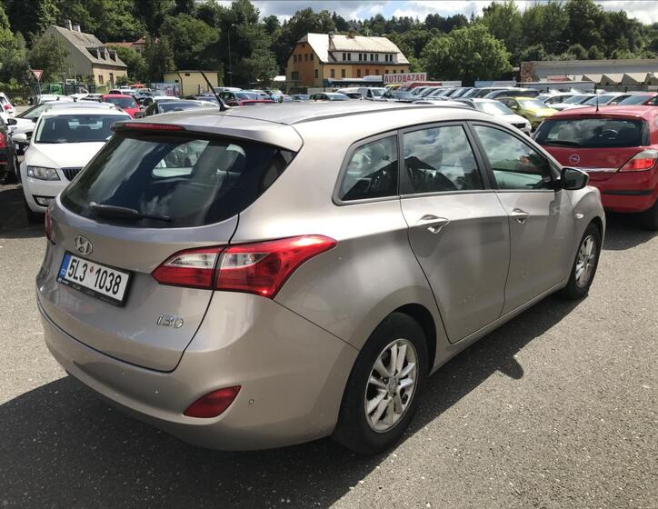 Hyundai i30 6