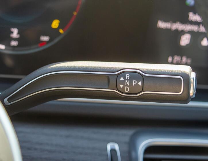 Mercedes-Benz GLS 28