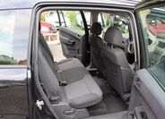 Opel Zafira 11