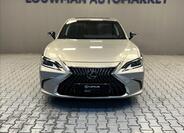 Lexus ES 300h 4