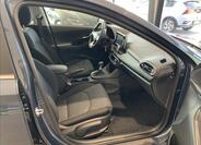 Hyundai i30 39