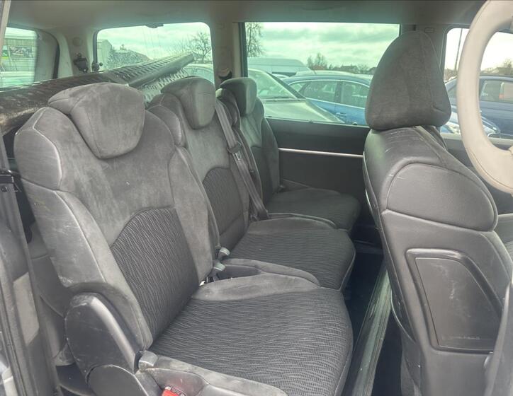 Citroën C8 17