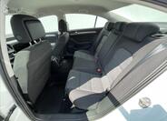 Volkswagen Passat 15
