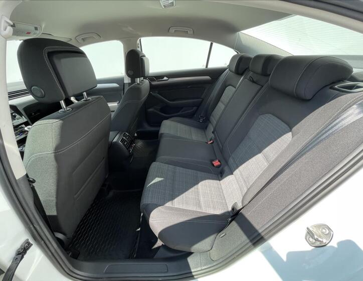 Volkswagen Passat 15