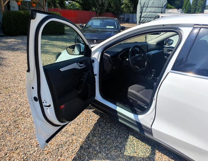 Ford Focus 7