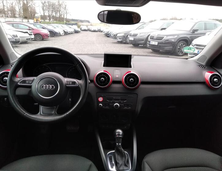 Audi A1 12