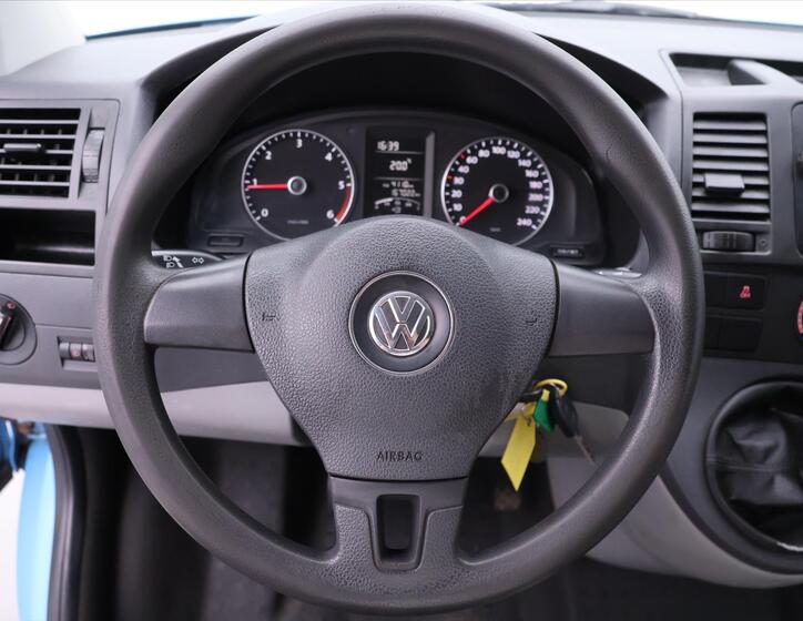 Volkswagen Transporter 17