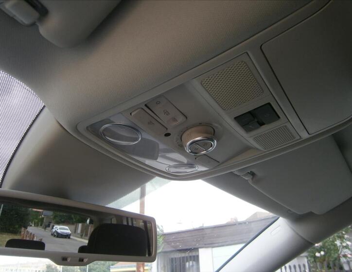 Volkswagen Touran 17