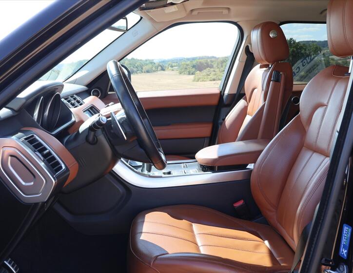 Land Rover Range Rover Sport 13